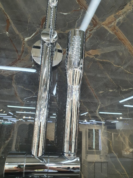 Душевая стойка Euphoria Grohe 23061002 Душевая стойка Euphoria Grohe 23061002