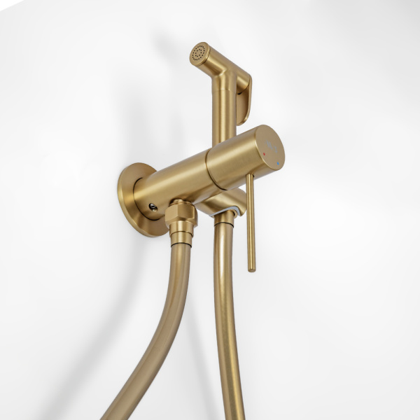Гигиенический душ со смесителем AVS Slimmer брашированное золото Гигиенический душ со смесителем AVS Slimmer брашированное золото