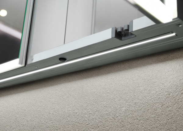 Зеркальный шкаф 800*700 LED ИК-датчик Антипар дверцы внутр ЗЕРКАЛЬНЫЕ Розетка ESBANO Зеркальный шкаф 800*700 LED ИК-датчик Антипар дверцы внутр ЗЕРКАЛЬНЫЕ Розетка ESBANO