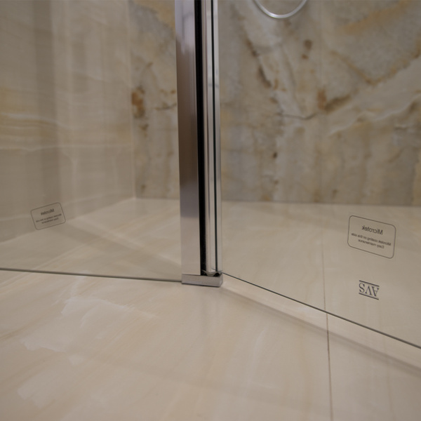 Душевой уголок AVS Ультра 120x100 профиль хром, стекло прозрачное Душевой уголок AVS Ультра 120x100 профиль хром, стекло прозрачное