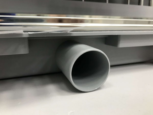 Водоотводящий желоб 850 мм D40 MEDIUM CH850MN2 Водоотводящий желоб 850 мм D40 MEDIUM CH850MN2